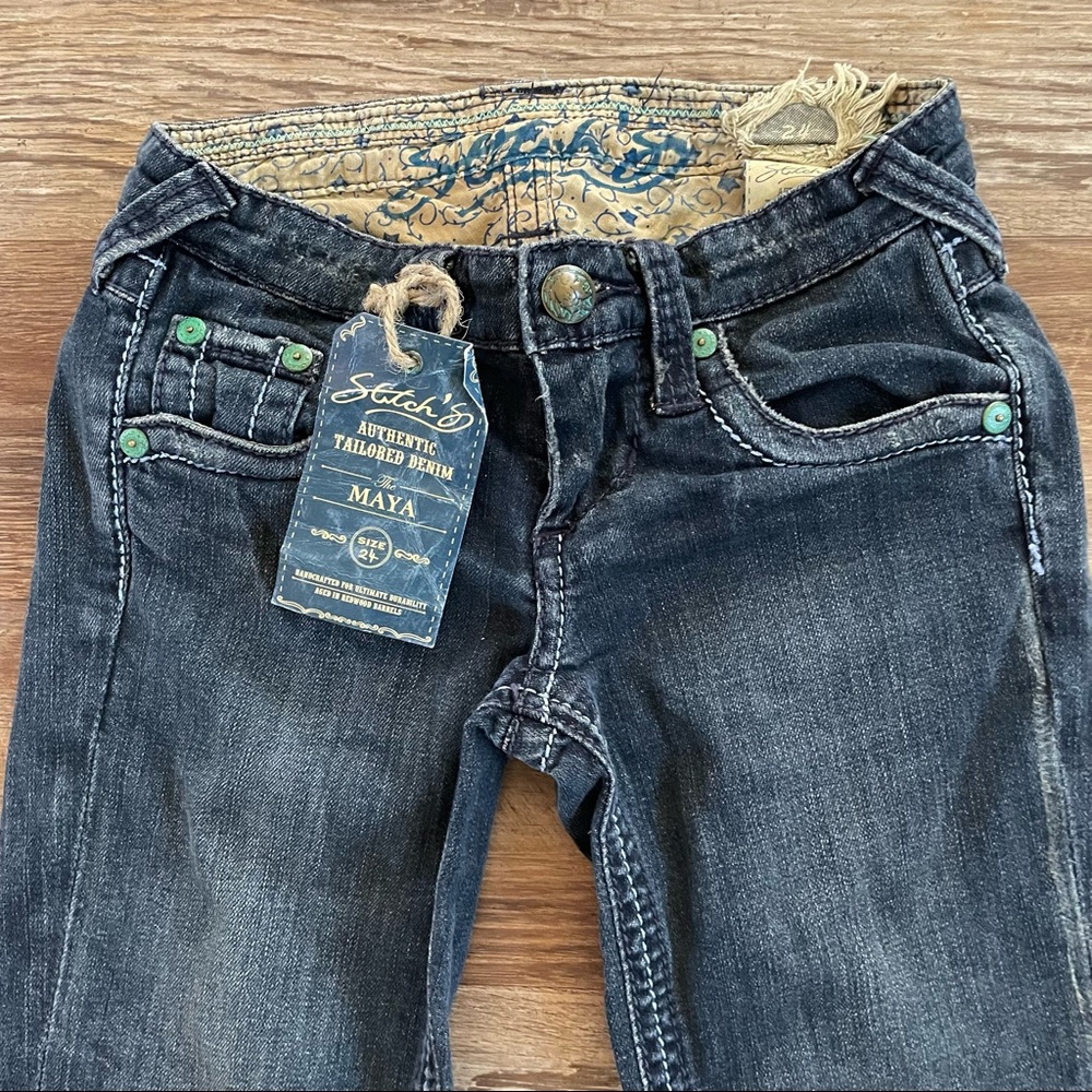 Stitch’s Maya Buffalo button country girl jeans 24